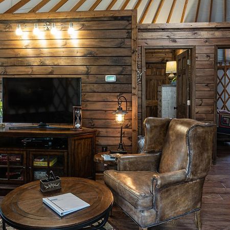 Staynantahala - Smoky Mountain Cabins And Luxury Yurts Aquone Εξωτερικό φωτογραφία