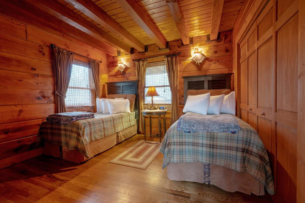 Staynantahala - Smoky Mountain Cabins And Luxury Yurts Aquone Εξωτερικό φωτογραφία